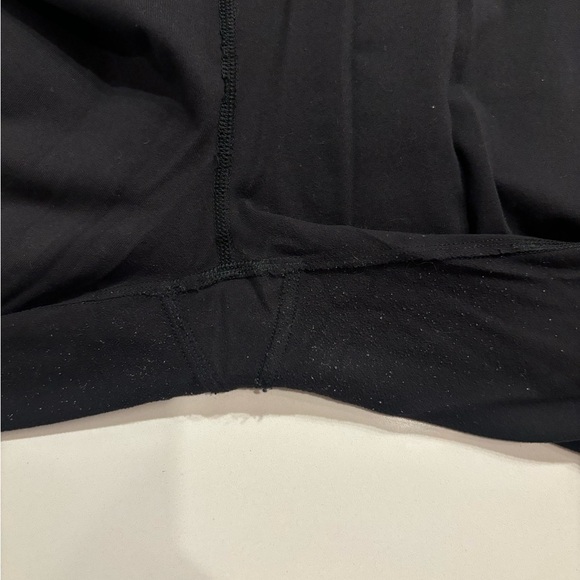 Lululemon black wunder under leggings - Picture 4 of 5